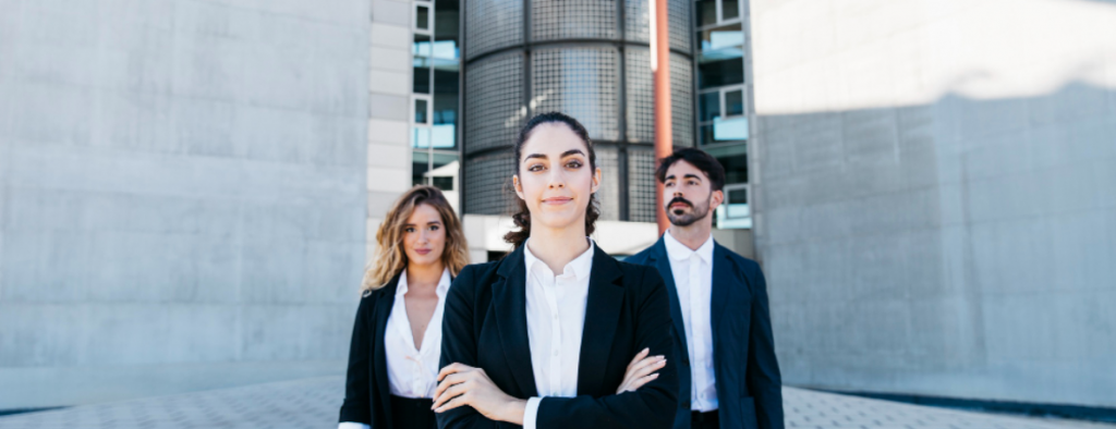 Pune-based litigator multiplies earnings even before attempting AOR Exam